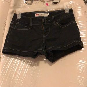 Black Levi Shorts-Size 1